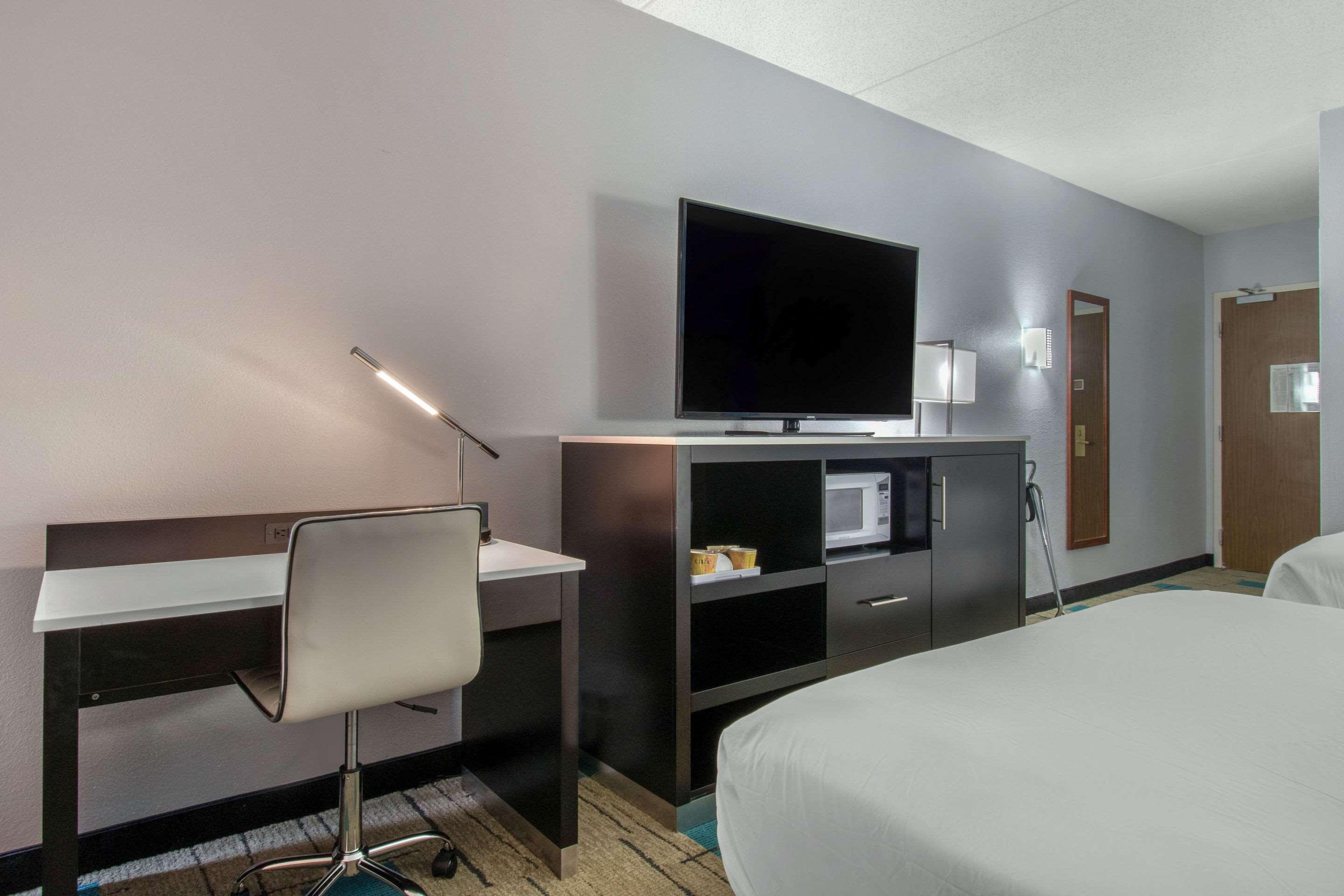 Hawthorn Extended Stay By Wyndham Chambersburg Exteriér fotografie